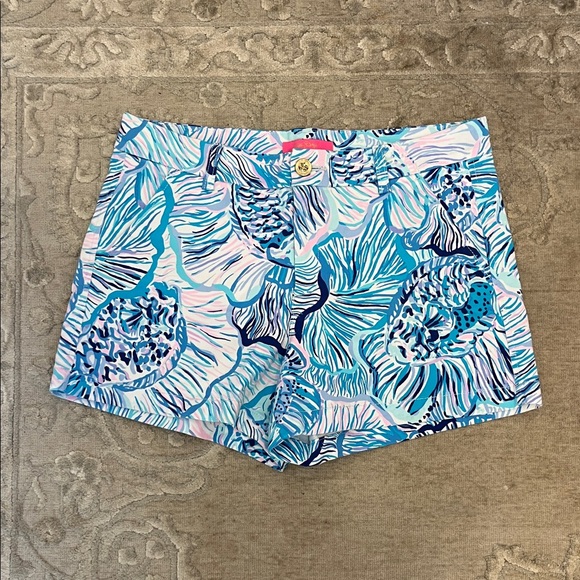 Lilly Pulitzer Kellar 4" Stretch Shorts - Picture 4 of 6